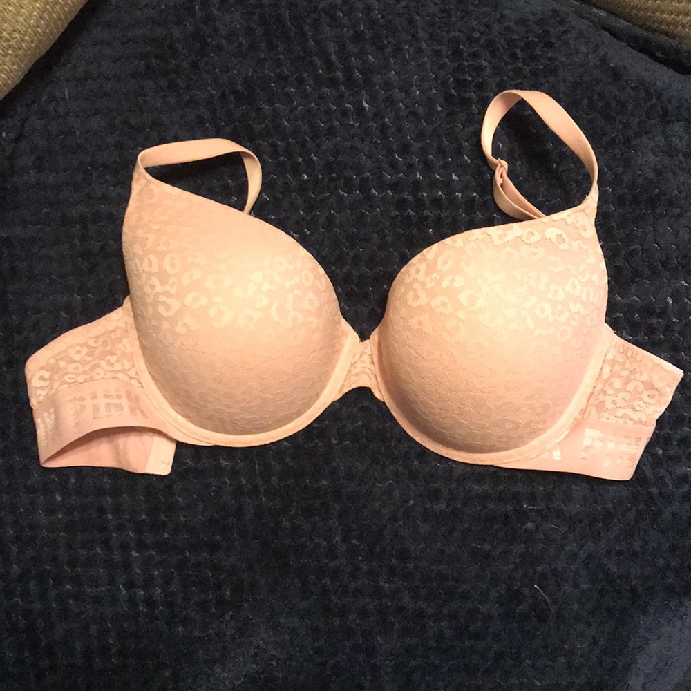 PINK VS Bra